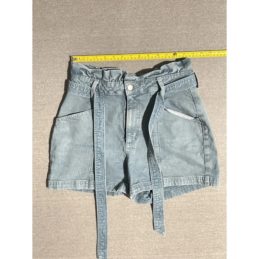 Universal Thread Paperbag Denim Shorts Womens Size 4 27 High Rise Tie Waist Cute